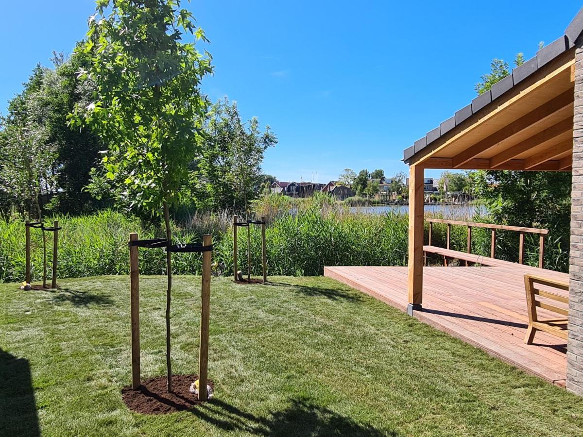 סנט מארטן Bungalow 82 Op Recreatiepark De Wielen מראה חיצוני תמונה