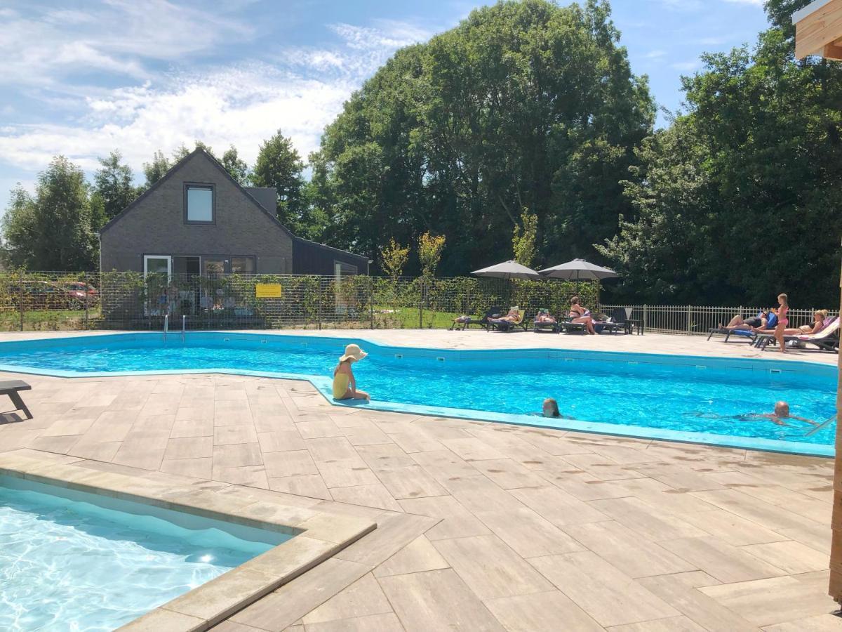 סנט מארטן Bungalow 82 Op Recreatiepark De Wielen מראה חיצוני תמונה